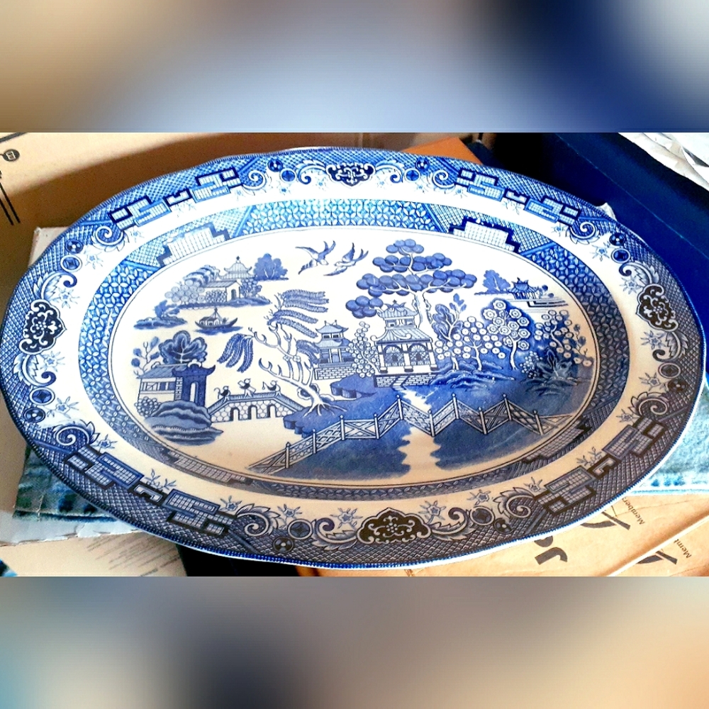 Vintage ~ Blue Willow Serving Platter 18x14  Oval